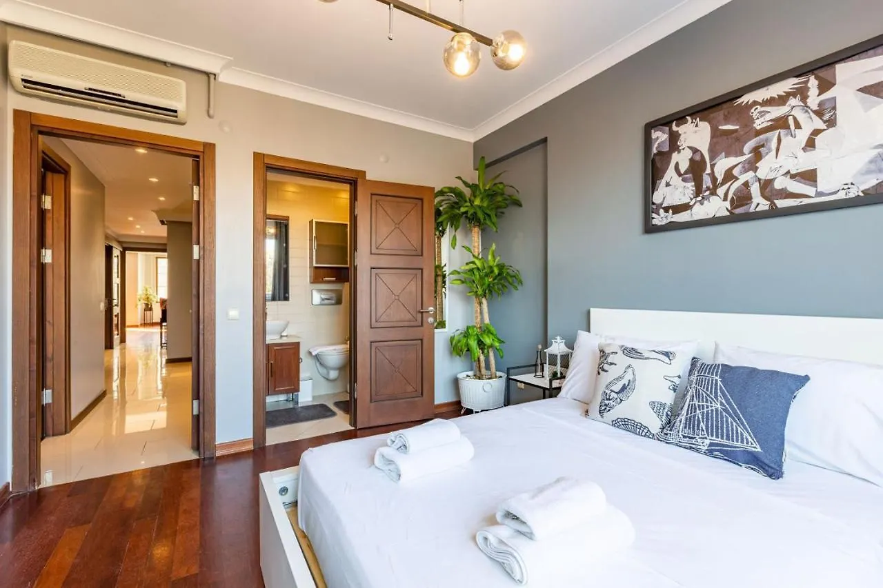 Outstanding Flat With Calming View Nisantasi Apartment Istanbul